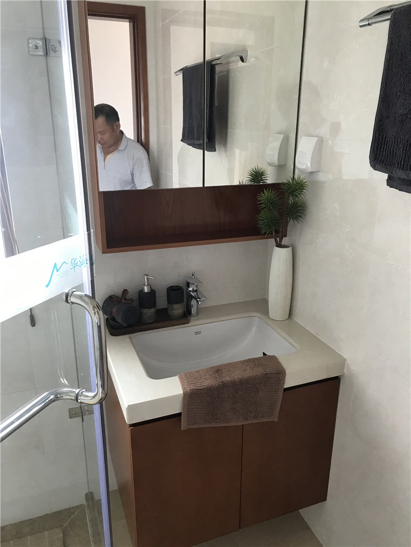 油漆洗手柜